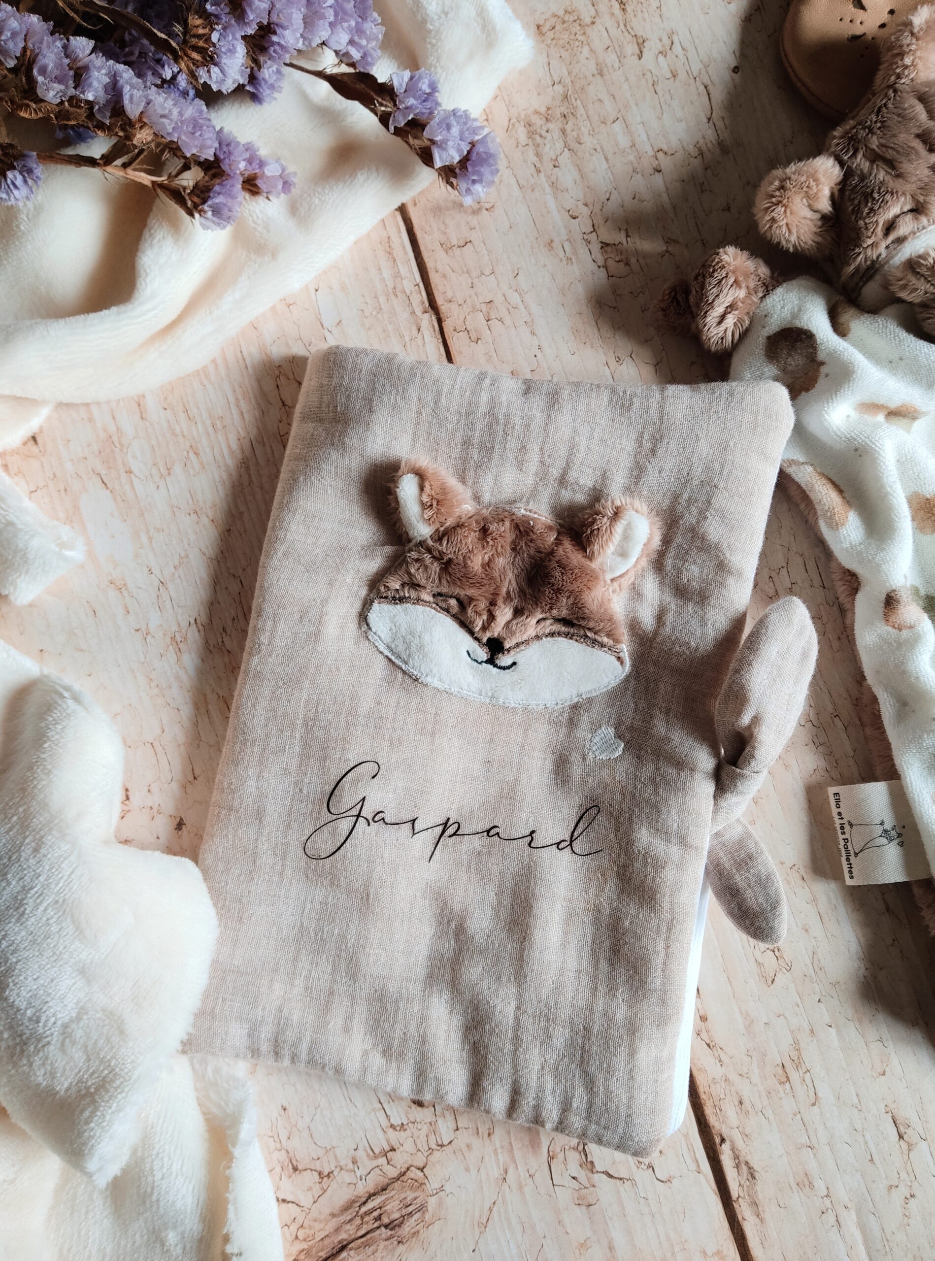 Protège carnet de santé modèle doudou